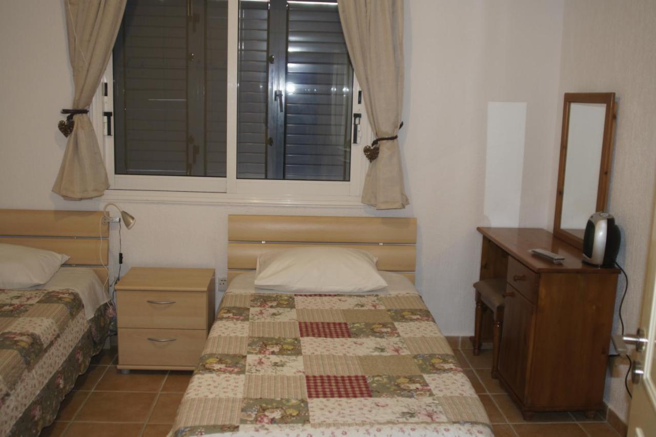Family Paradise- Luxury Combined With Home Comfort Pafos Exterior foto